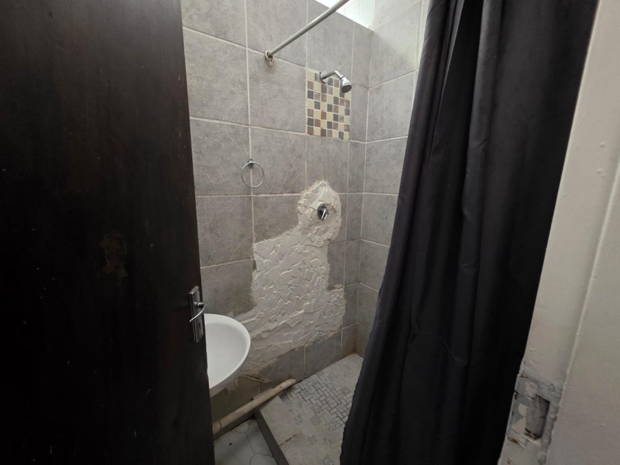 12 Bedroom Property for Sale in Universitas Free State